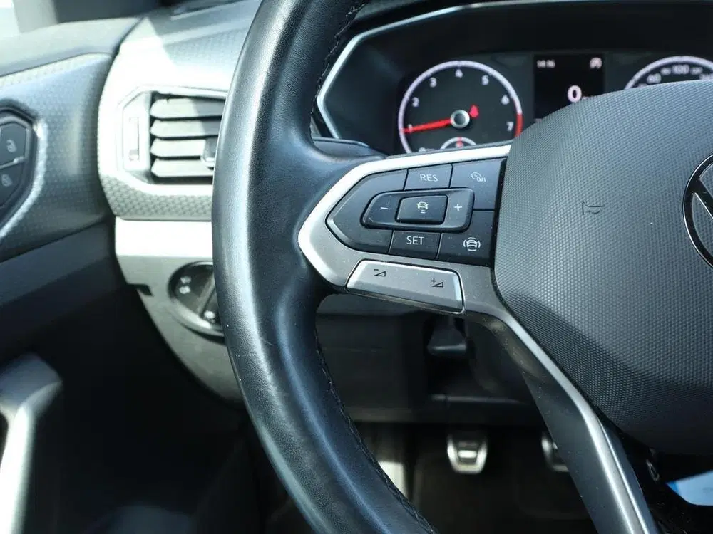 Volkswagen T-Cross 1.0 TSI R-Line uit 2022, foto 12