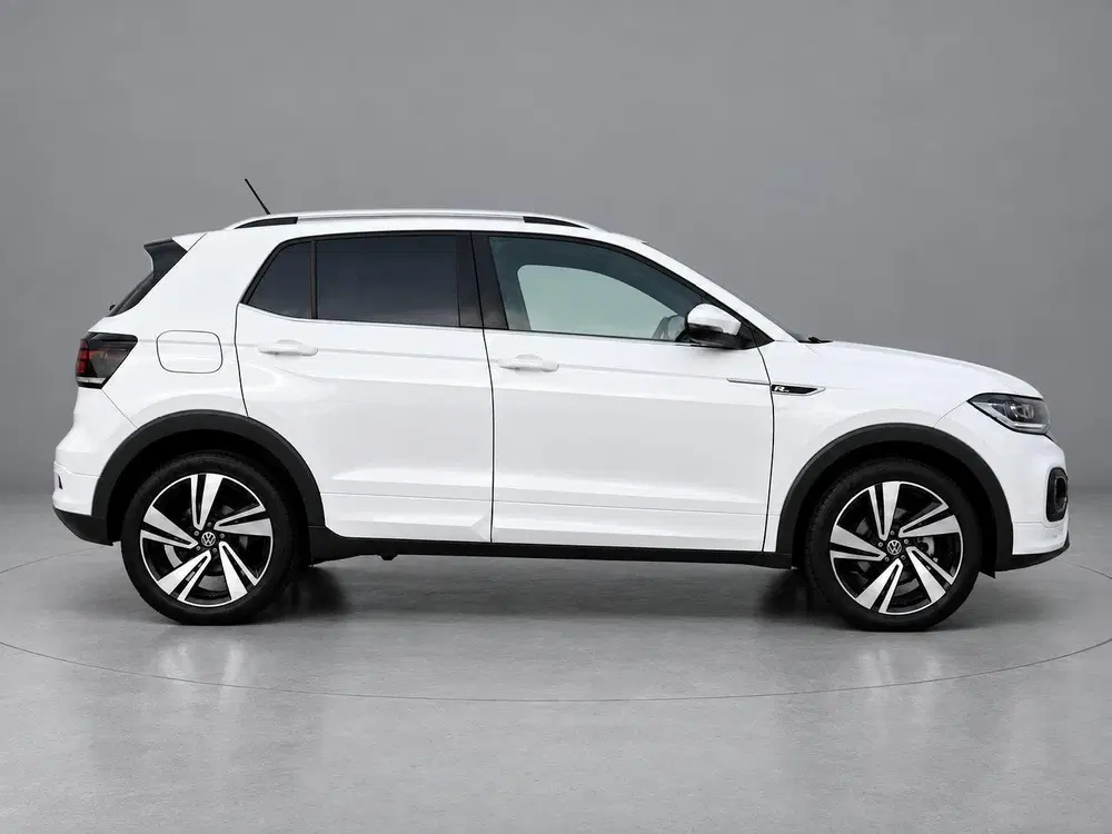 Volkswagen T-Cross 1.0 TSI R-Line uit 2022, foto 3