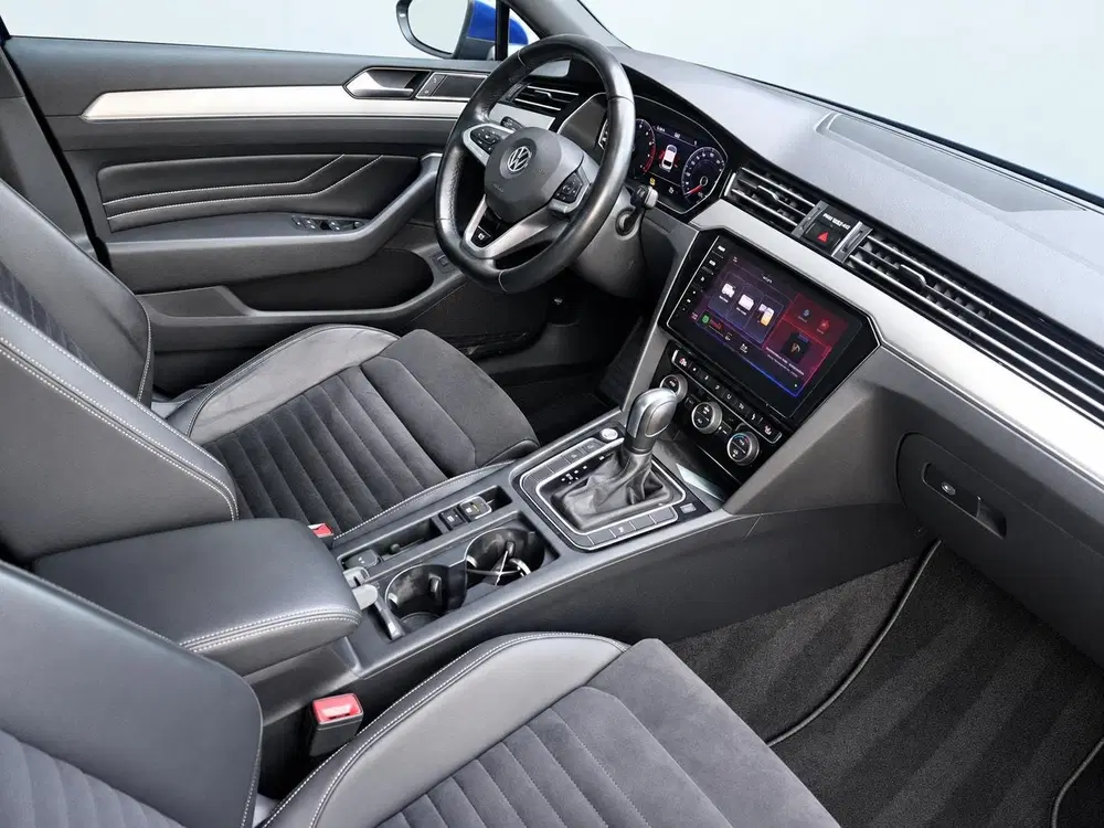 Volkswagen Passat 2.0 TSI 4Motion Elegance Business R uit 2020, foto 12