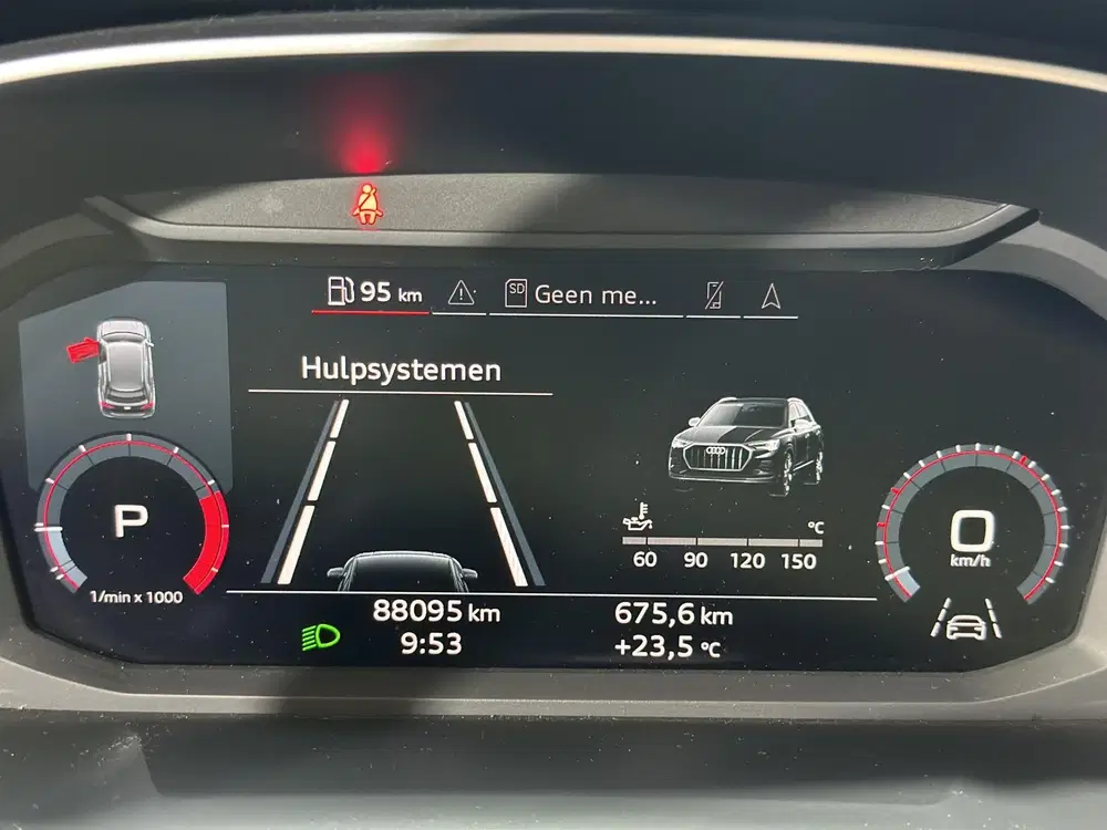 Audi Q3 35 TFSI Panorama uit 2019, foto 8
