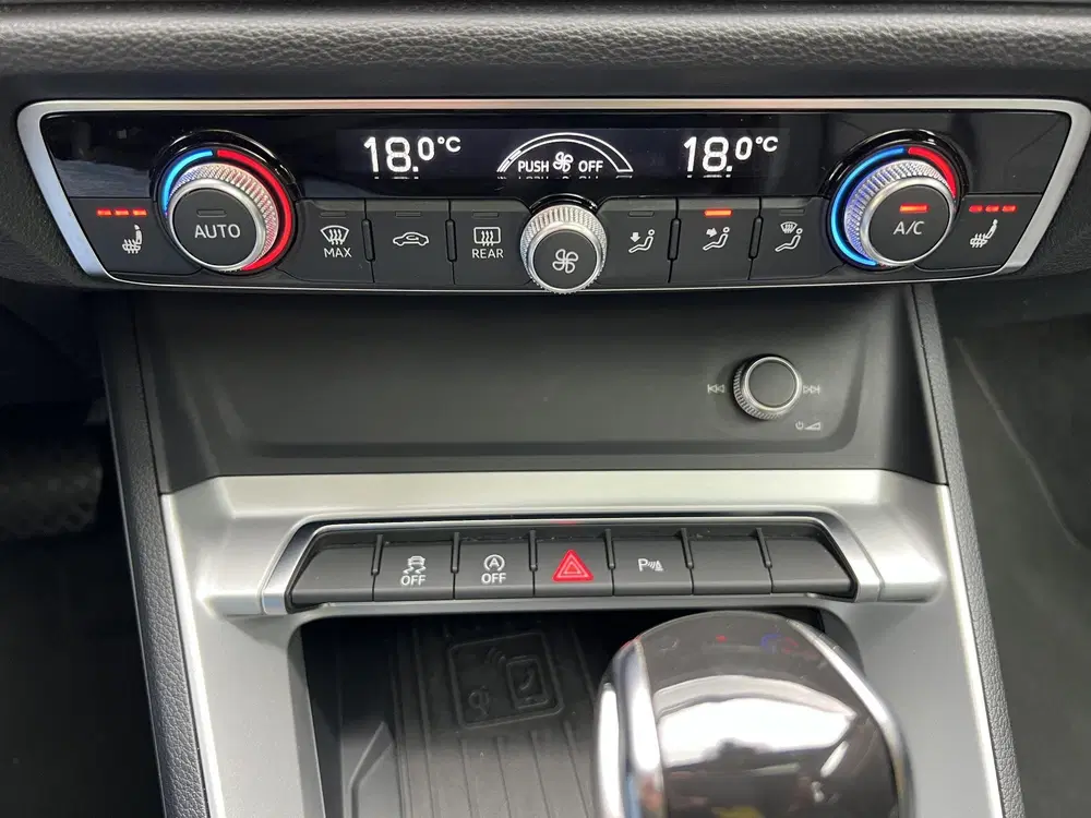 Audi Q3 35 TFSI Panorama uit 2019, foto 9