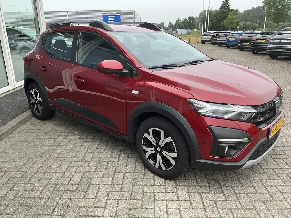 Dacia Sandero 1.0 TCe 90 Comfort uit 2022, foto 3