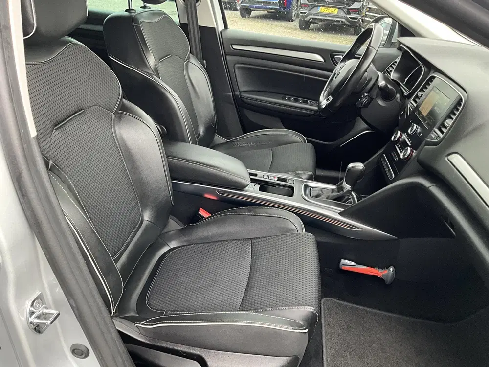 Renault Megane Mégane 1.3 TCe Bose uit 2019, foto 14