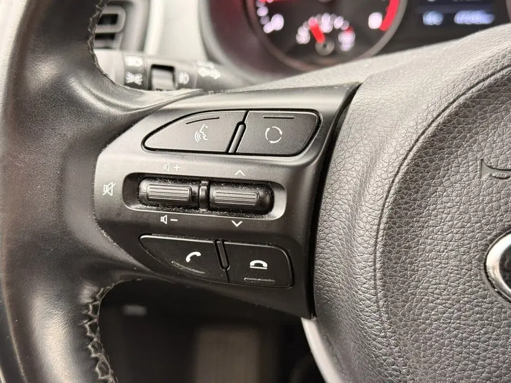Kia Stonic 1.0 T-GDi DynamicLine uit 2020, foto 11