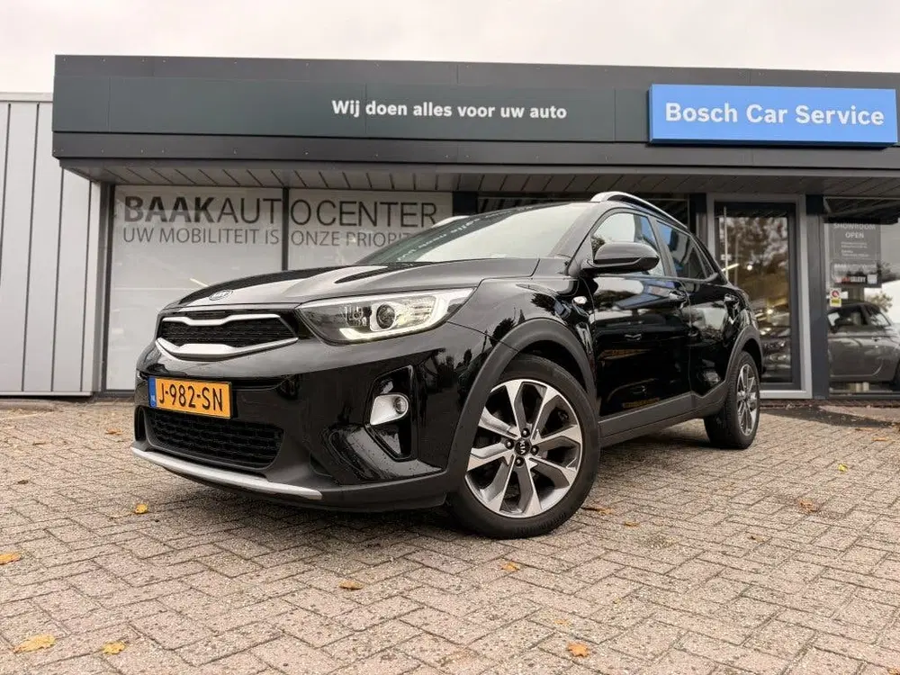 Kia Stonic 1.0 T-GDi DynamicLine uit 2020, foto 2