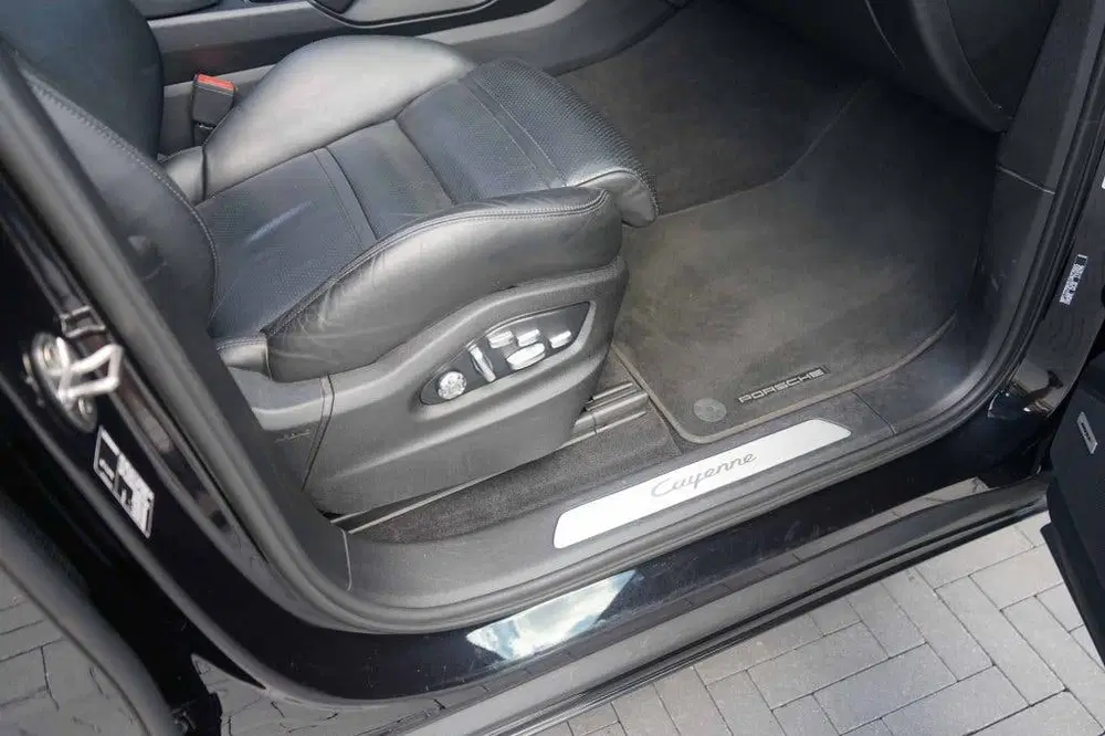 Porsche Cayenne 3.0 E-Hybrid V6 Pano uit 2020, foto 10