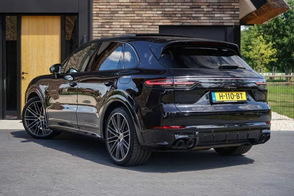 Porsche Cayenne 3.0 E-Hybrid V6 Pano uit 2020, foto 3