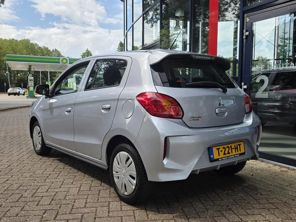 Mitsubishi Space Star 1.2 Connect uit 2023, foto 5