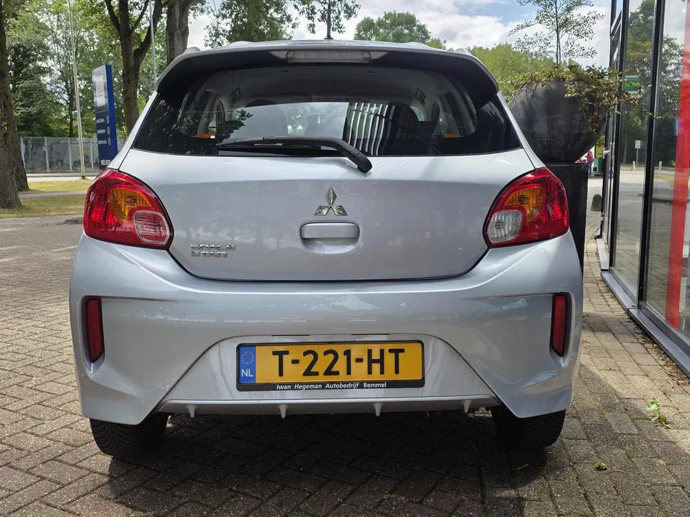 Mitsubishi Space Star 1.2 Connect uit 2023, foto 7