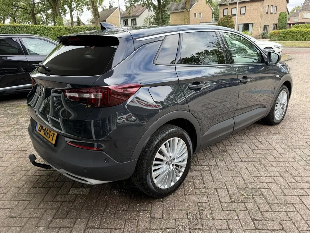 Opel Grandland 1.2 Turbo Innovation Climat uit 2019, foto 6