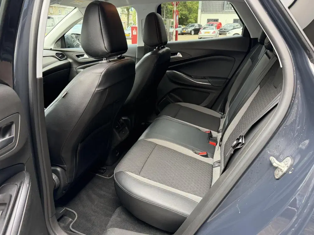 Opel Grandland 1.2 Turbo Innovation Climat uit 2019, foto 7