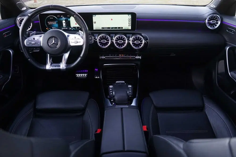 Mercedes-Benz CLA AMG CLA 35 4Matic 306PK Pano uit 2020, foto 10