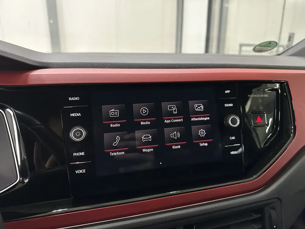 Volkswagen Polo 2.0 TSI GTI 200pk uit 2020, foto 14