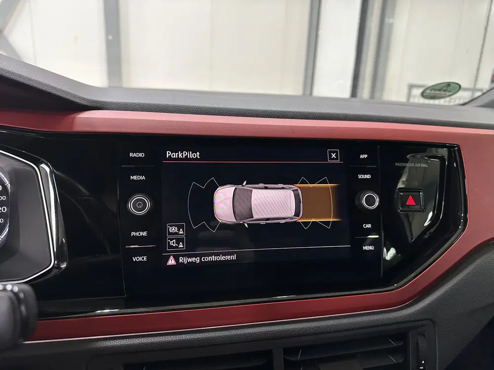 Volkswagen Polo 2.0 TSI GTI 200pk uit 2020, foto 15