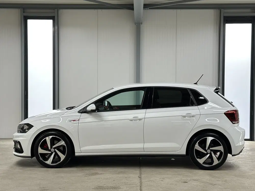 Volkswagen Polo 2.0 TSI GTI 200pk uit 2020, foto 4