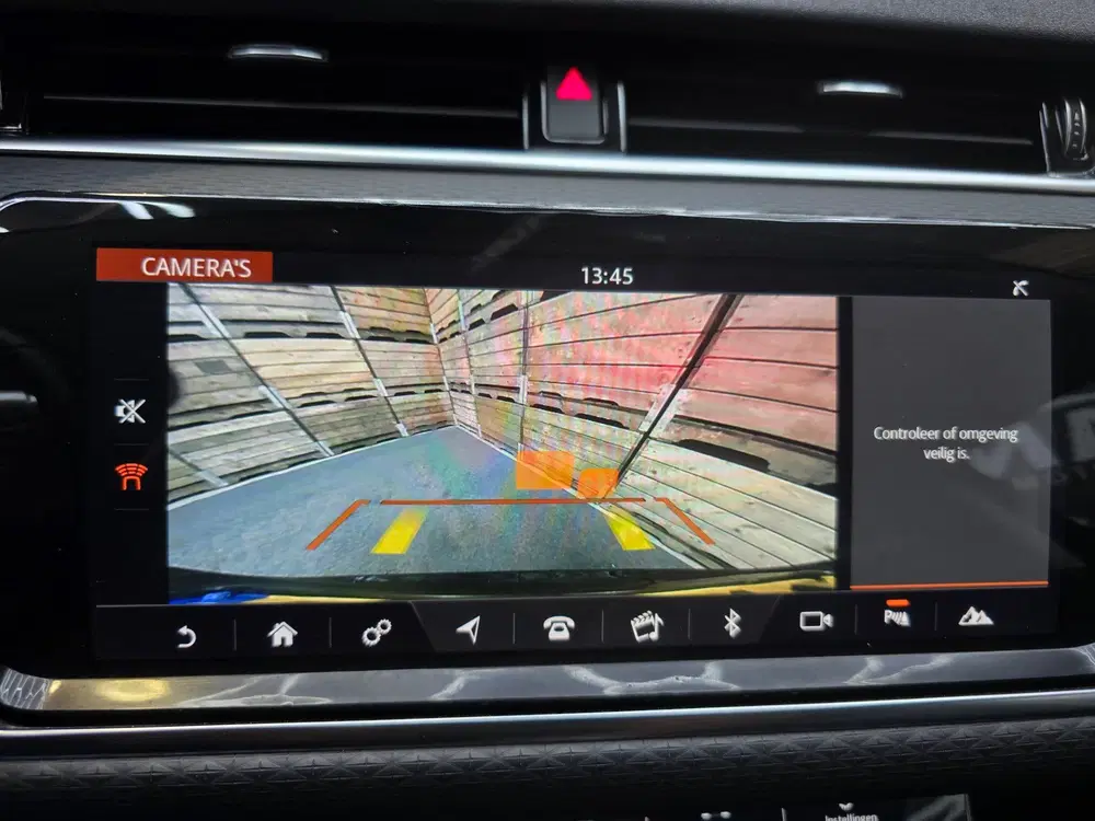 Land Rover Range Rover Evoque 2.0 P200 AWD R-Dynamic Pano ca uit 2019, foto 14