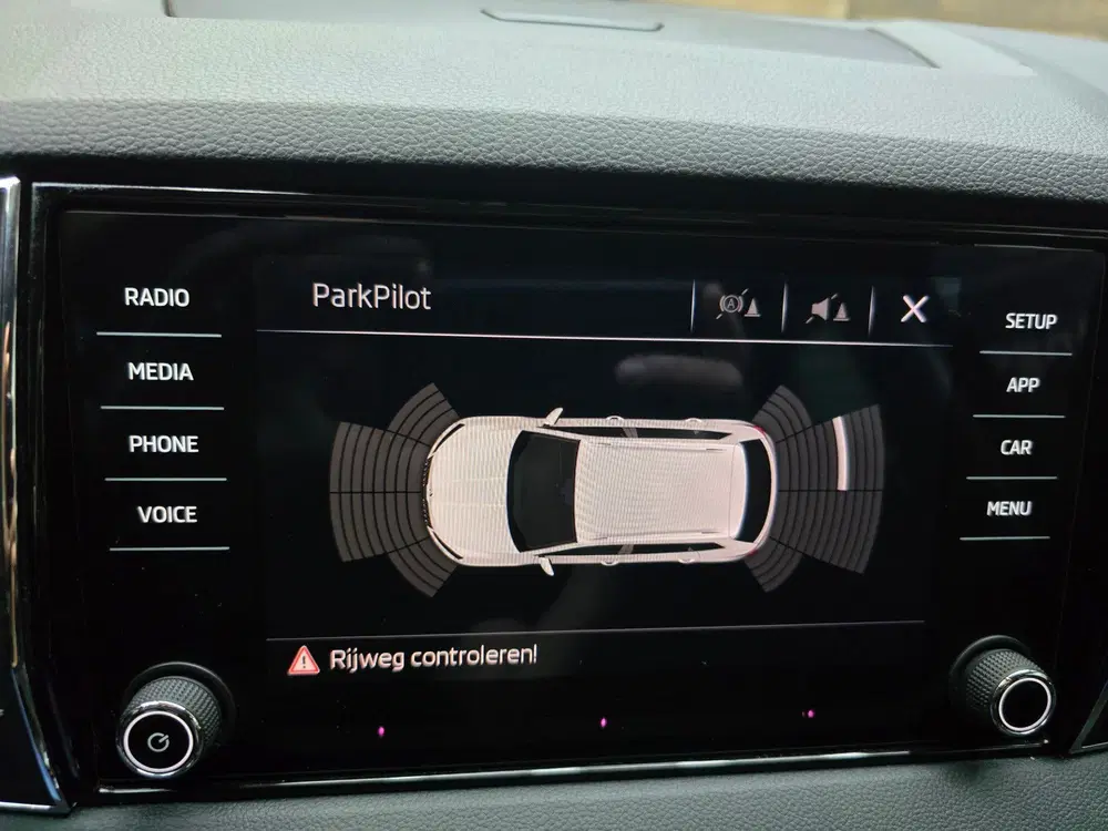 Skoda Karoq 1.0 TSI Ambition Business Navi Carplay tre uit 2019, foto 14