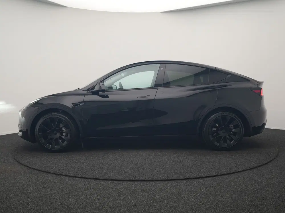 Tesla Model Y RWD 58 kWh 299pk Dealer O.H uit 2023, foto 2