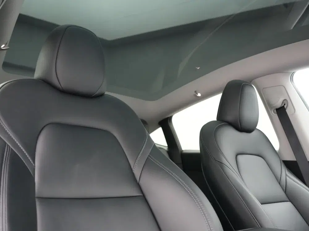 Tesla Model Y RWD 58 kWh 299pk Dealer O.H uit 2023, foto 5