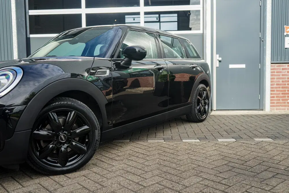 Mini Clubman 1.5 Cooper Business Pakket uit 2020, foto 3