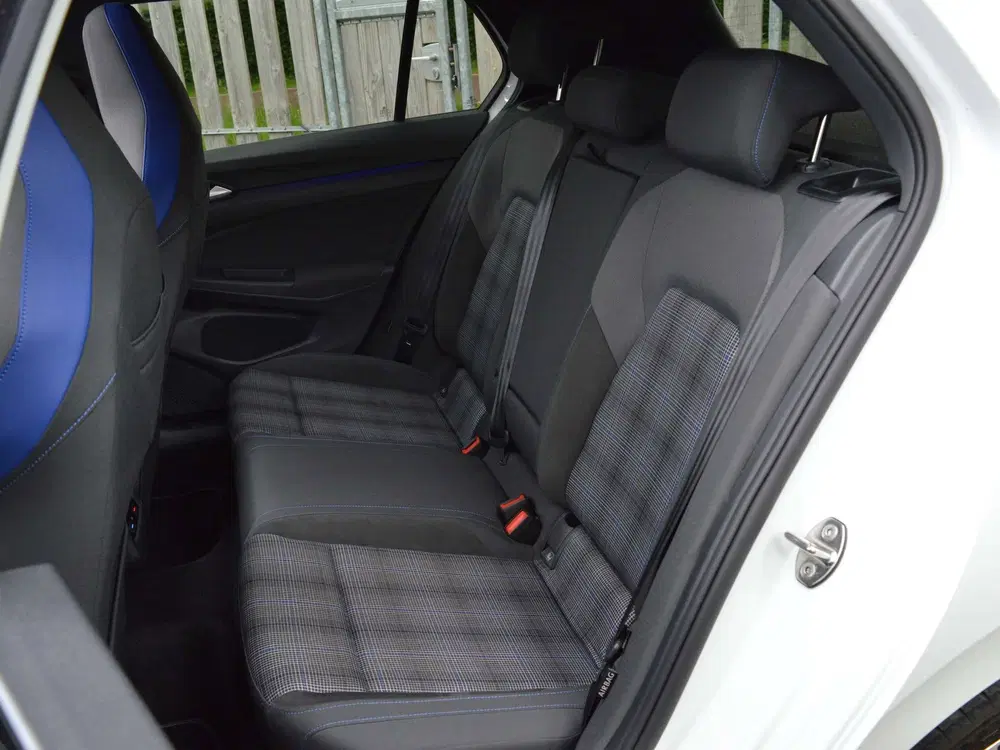 Volkswagen Golf 1.4 eHybrid GTE uit 2020, foto 7