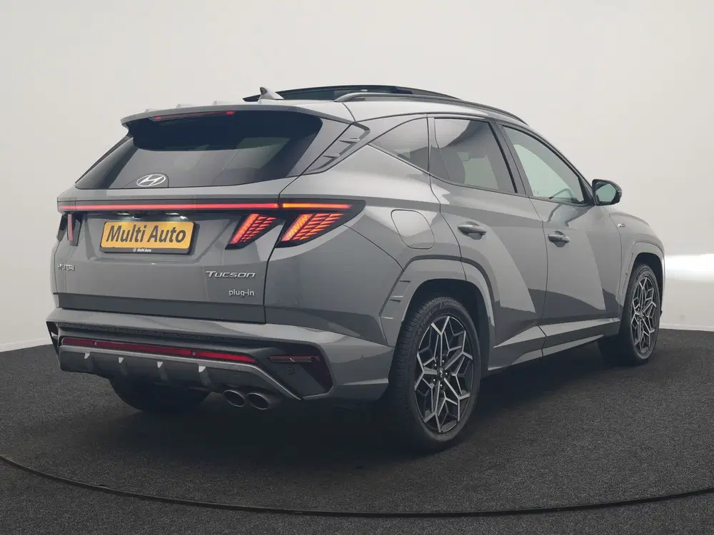 Hyundai TUCSON 1.6 T-GDI PHEV N Line 4WD 265pk Dealer O.H uit 2022, foto 3