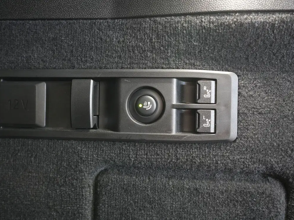 BMW iX xDrive40 Excellence 77 kWh 327pk uit 2023, foto 10