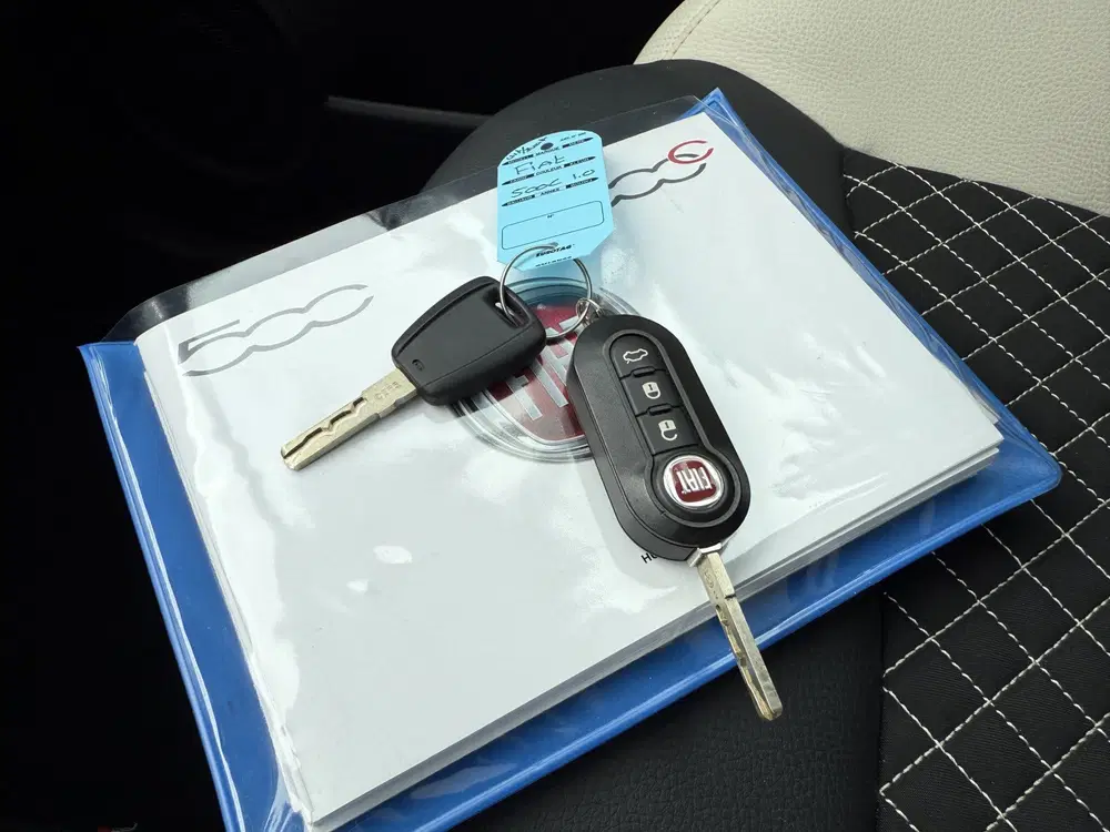 Fiat 500C 1.0 Hybrid Dolcevita AIRCO uit 2022, foto 9