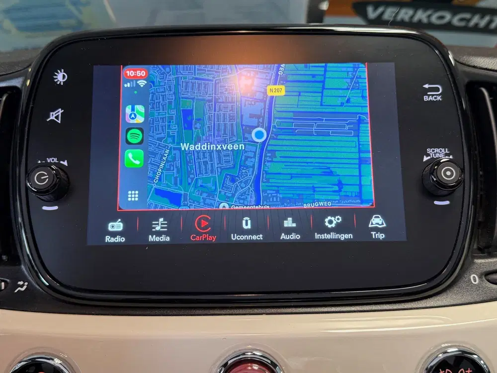 Fiat 500C 1.0 Hybrid Dolcevita LEDER-NAVI by CARPLAY uit 2022, foto 8