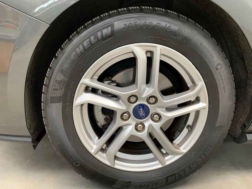 Ford Focus 1.0 EcoBoost Trend Edition Business NAVIGA uit 2020, foto 11
