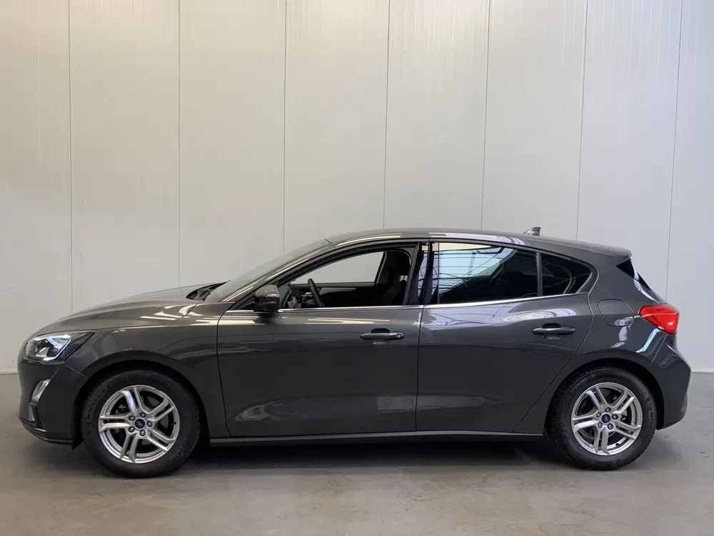 Ford Focus 1.0 EcoBoost Trend Edition Business NAVIGA uit 2020, foto 4