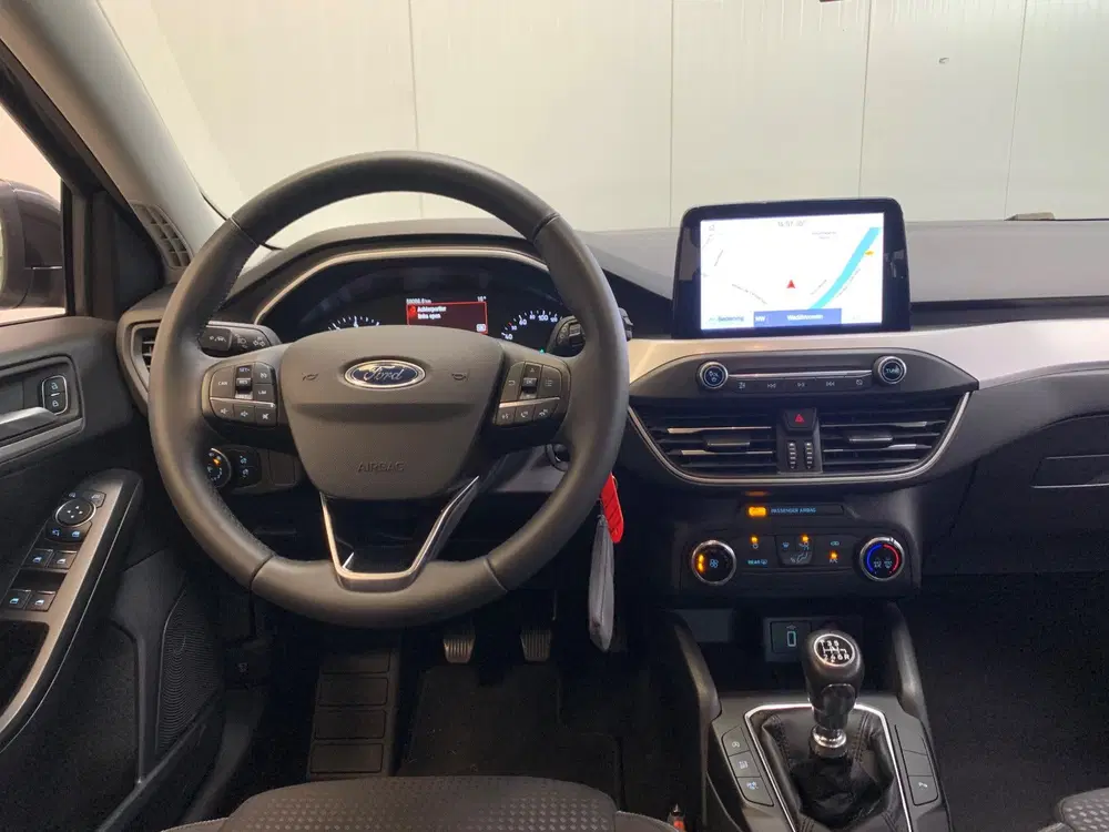 Ford Focus 1.0 EcoBoost Trend Edition Business NAVIGA uit 2020, foto 5