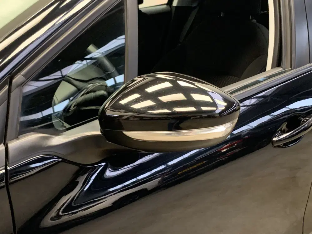 Peugeot 208 1.2 PureTech Signature NAVIGATIE-AIRCO-PDC uit 2019, foto 13