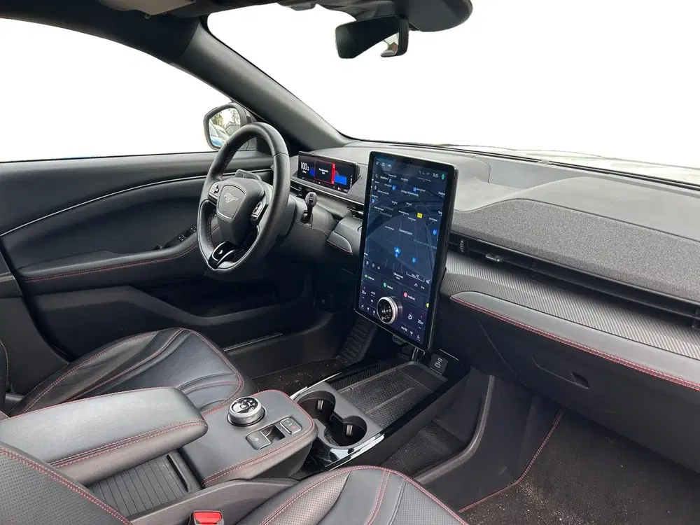 Ford Mustang Mach-E AWD 75 kWh 269PK uit 2021, foto 10