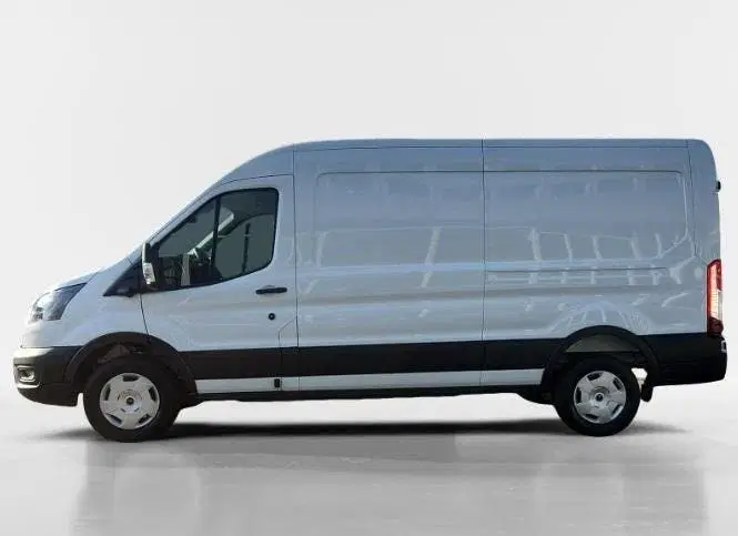 Ford Transit 350 L3H2 Trend 68 kWh 184 pk uit 2024, foto 2