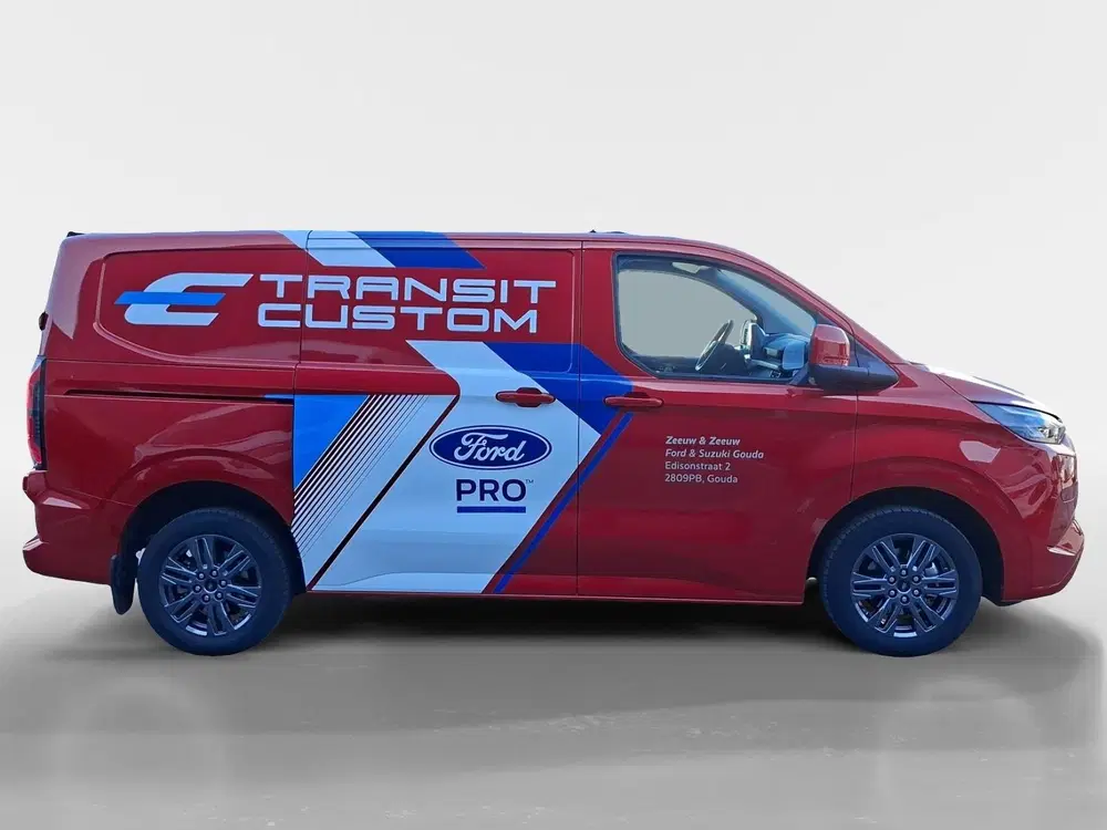 Ford Transit Custom 320 L1H1 Limited 65 kWh uit 2024, foto 4