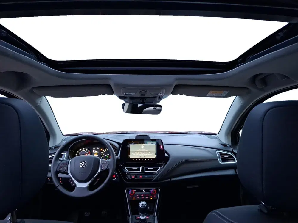 Suzuki S-Cross 1.4 Boosterjet Style Smart Hybrid uit 2026, foto 13