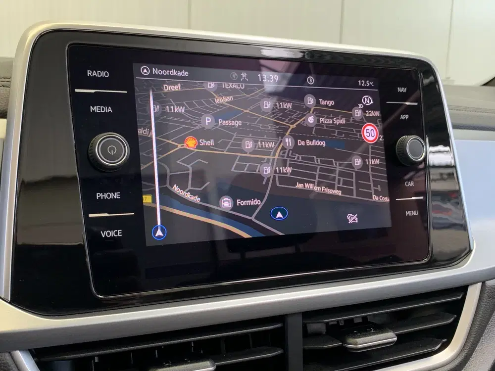 Volkswagen T-Roc 1.0 TSI Style DIGITAL COCKPIT-NAVI-E uit 2024, foto 9