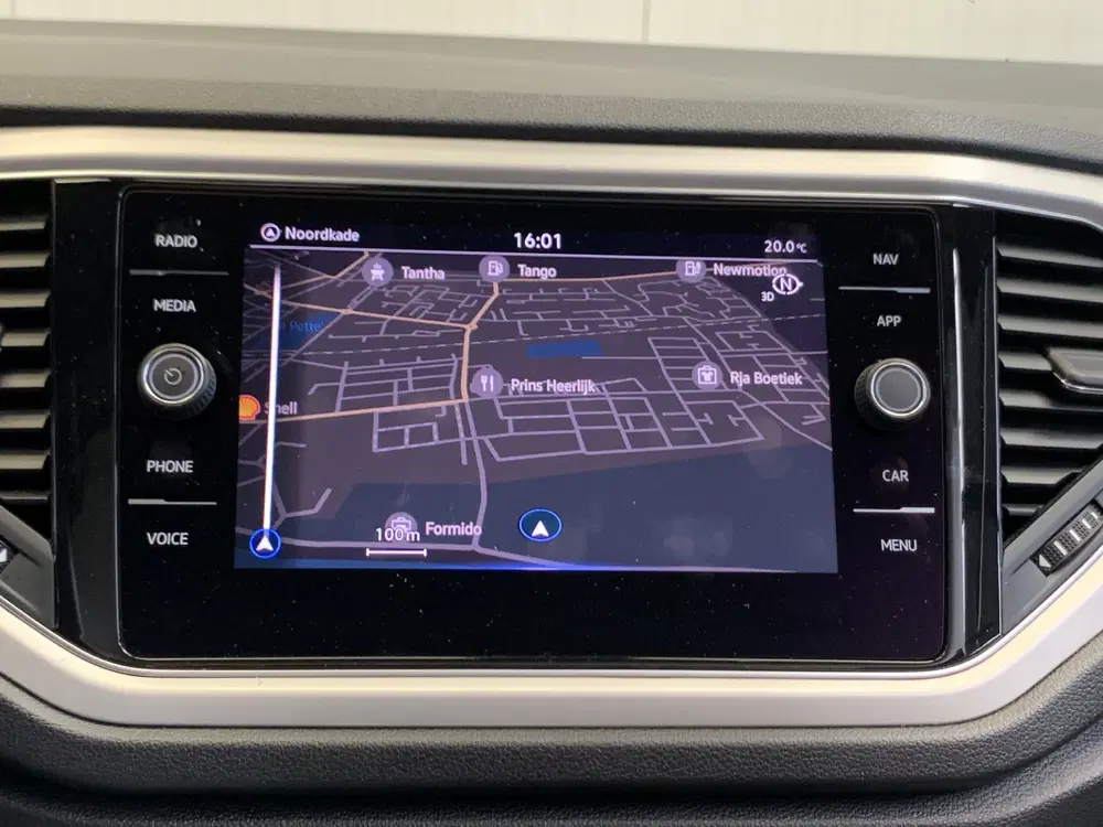 Volkswagen T-Roc 1.0 TSI Style NAVI-ECC-PDC-DIGTAL CO uit 2020, foto 8
