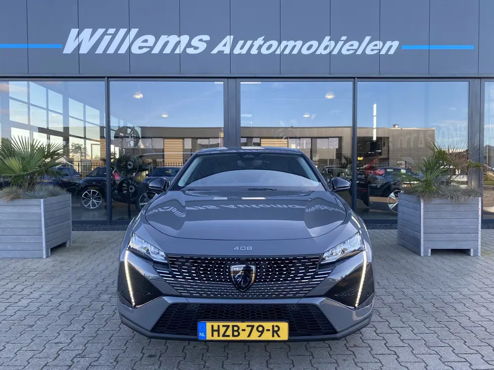 Peugeot 408 Allure 58 kWh uit 2025, foto 2