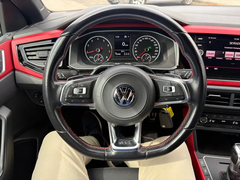 Volkswagen Polo 2.0 TSI GTI uit 2019, foto 10