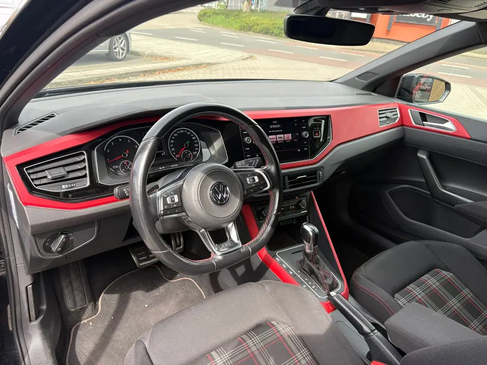 Volkswagen Polo 2.0 TSI GTI uit 2019, foto 8