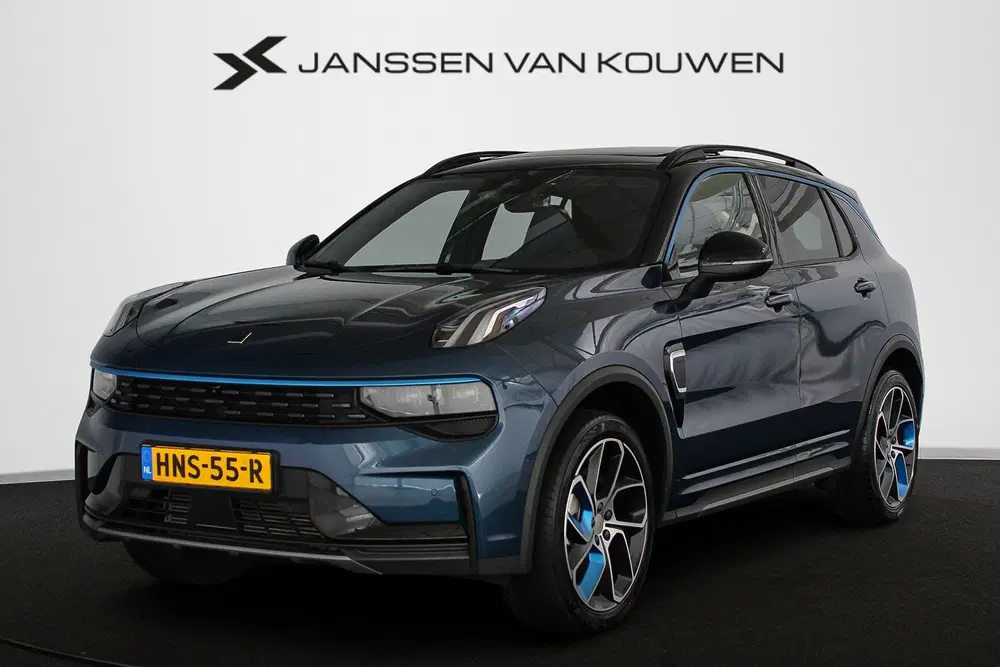Lynk & Co 01 1.5 PHEV Panoramadak Stuur-Stoelverwarming uit 2025