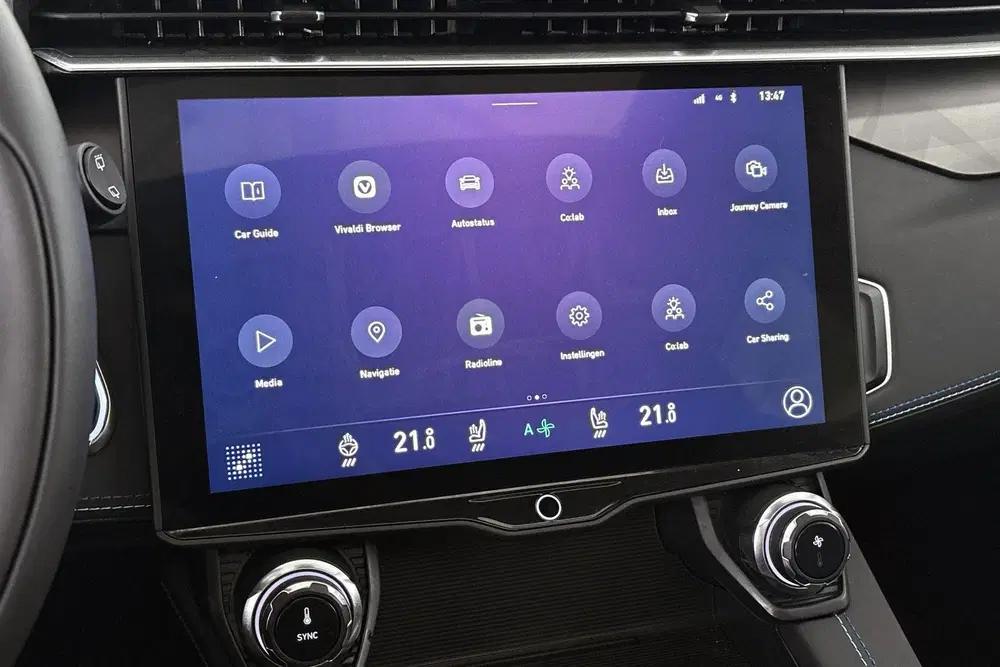 Lynk & Co 01 1.5 PHEV Panoramadak Stuur-Stoelverwarming uit 2025, foto 13