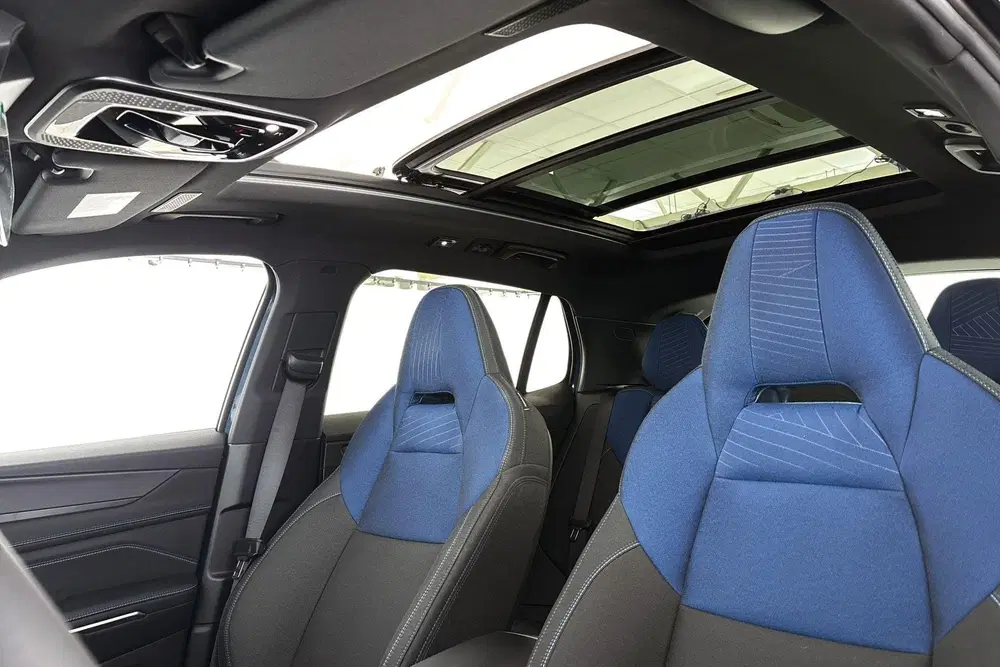 Lynk & Co 01 1.5 PHEV Panoramadak Stuur-Stoelverwarming uit 2025, foto 8