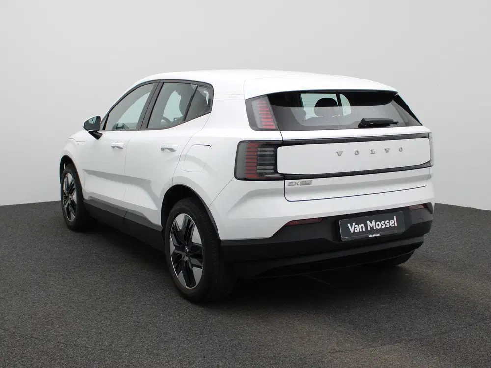 Volvo EX30 Single Motor Core uit 2024, foto 2