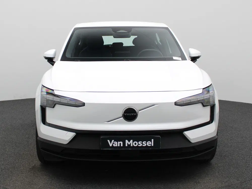 Volvo EX30 Single Motor Core uit 2024, foto 3