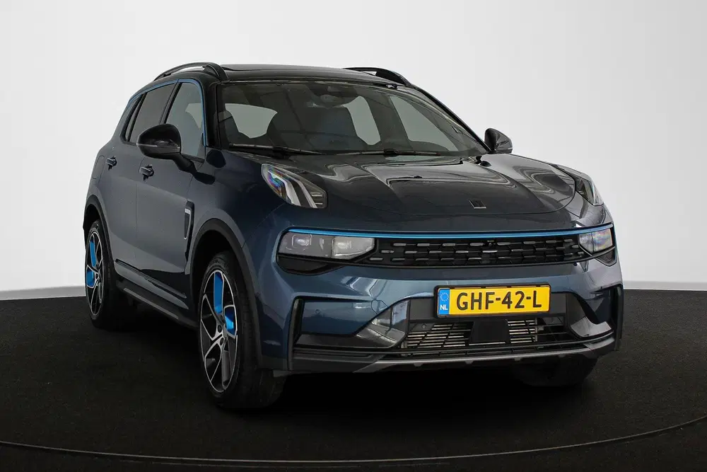 Lynk & Co 01 1.5 PHEV Panoramadak Stuur-Stoelverwarming uit 2024, foto 2