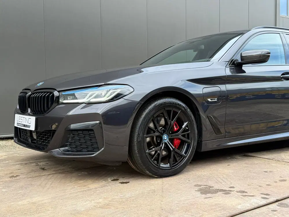 BMW 5-serie 530e xDrive M-Sport Pro Pano Trekhk H uit 2022, foto 5