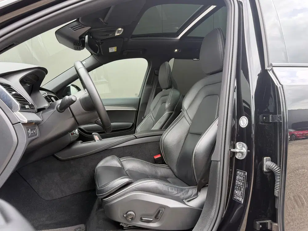 Volvo XC90 T8 Recharge AWD Ultimate Black Edition Tre uit 2022, foto 7